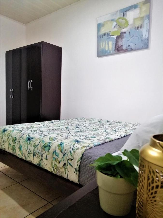 Kubo Apartment Private 2 Bedrooms 5 Mins Sjo Airport With Ac Алахуела Екстер'єр фото
